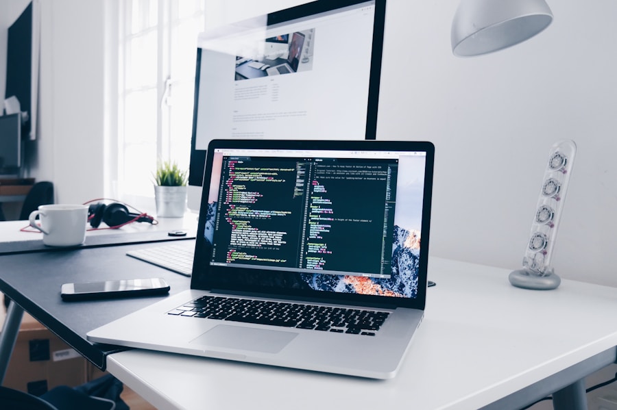 Cost aplicație web custom pentru firmă